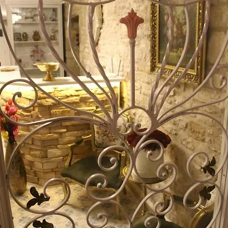 Laledan Konağı Butik Otel Çeşme