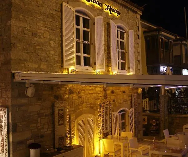 拉勒丹精品酒店 酒店 Çeşme