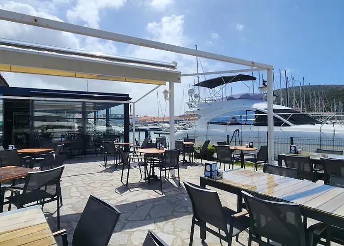 拉勒丹精品酒店 2*