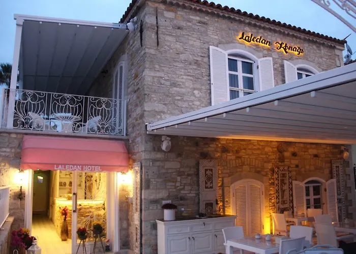 拉勒丹精品酒店