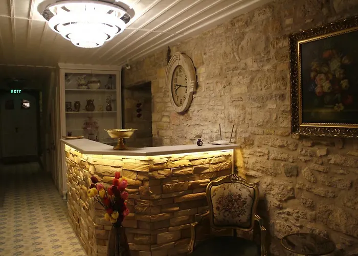 拉勒丹精品酒店