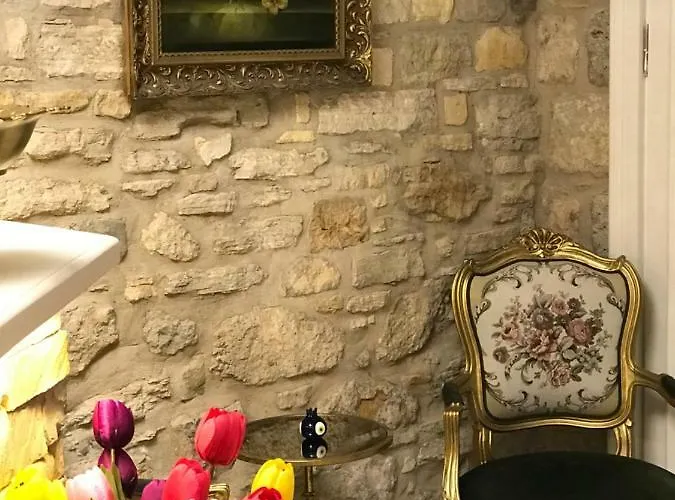 拉勒丹精品酒店 2* Çeşme